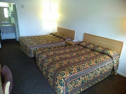 Lancaster Inn Bagian luar foto